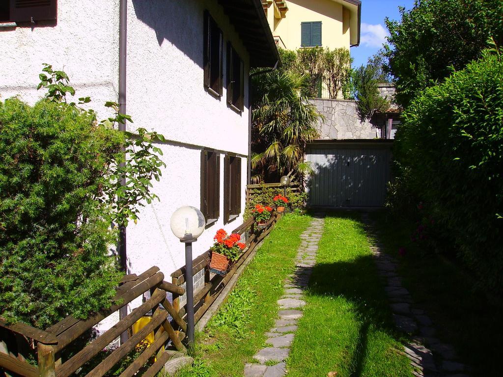 Villa C&C Lierna Ruang foto